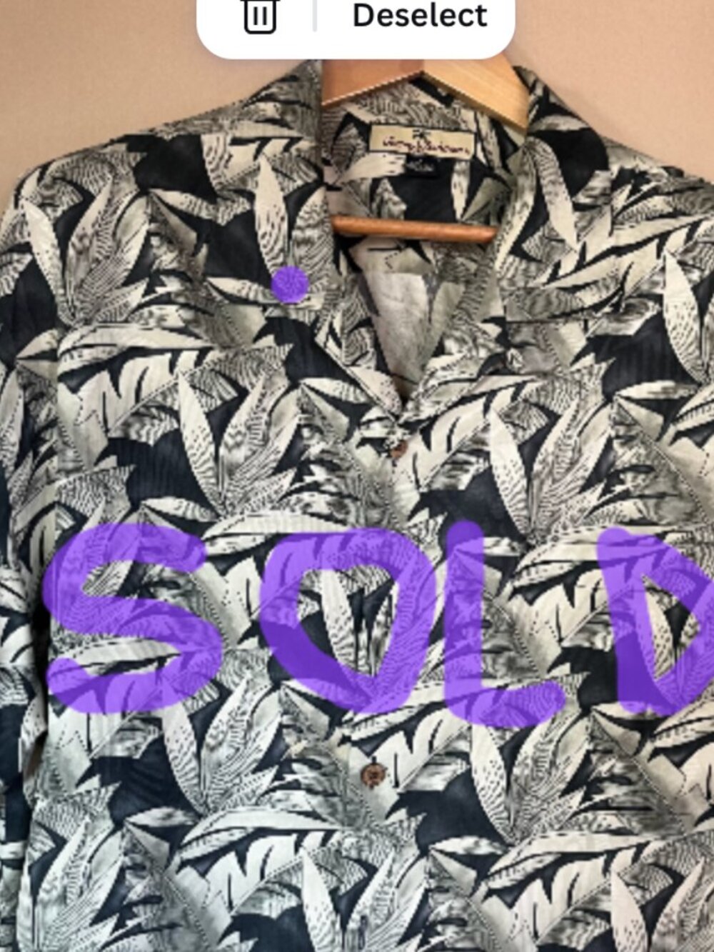 Tommy Bahama Men's L 100% Silk Hawaiian Short Sleeve Casual shirt BlkGreen Palms